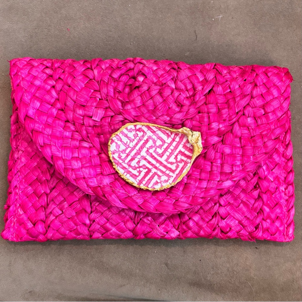 Handmade Raffia Straw Clutch Purse with natural shell with Pink Fretwork